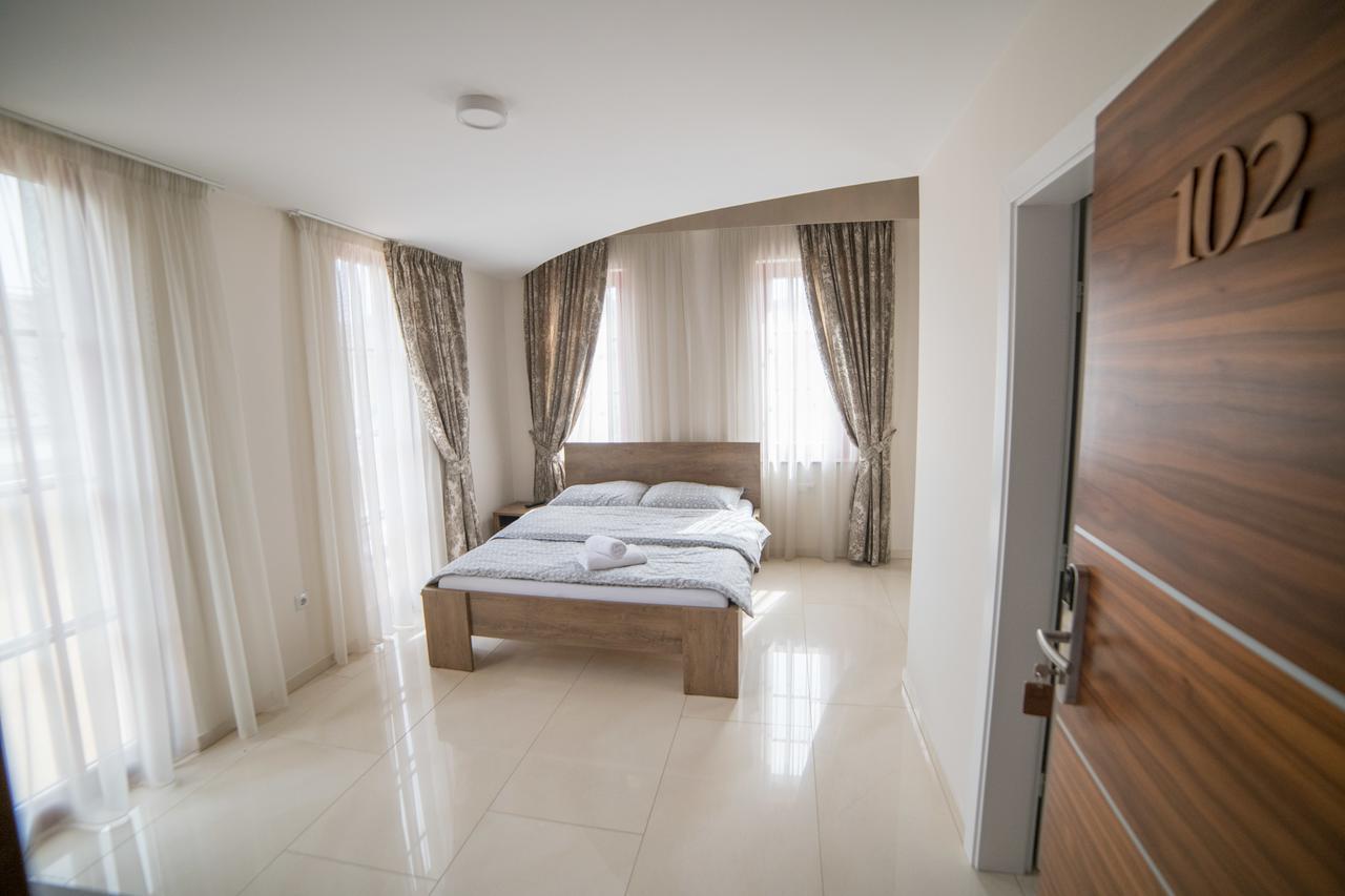 Hotel Urban Buzim Экстерьер фото